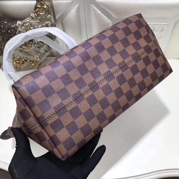 ルイヴィトンバッグ素材ディテール